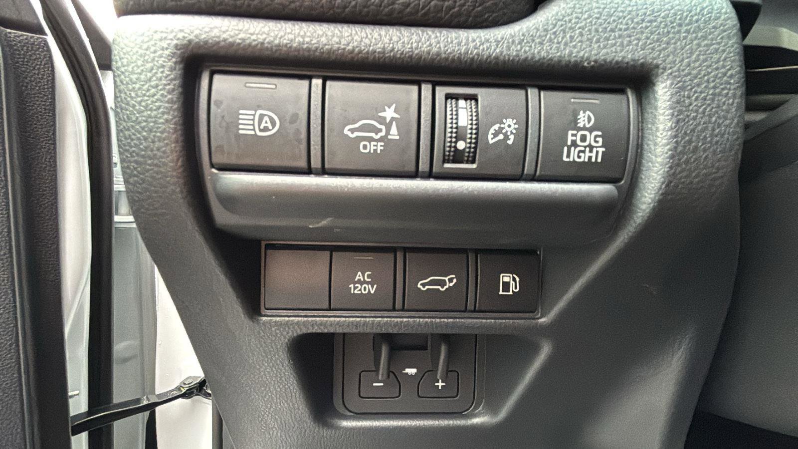 Used 2024 Toyota Land Cruiser w/ Premium Package image 13