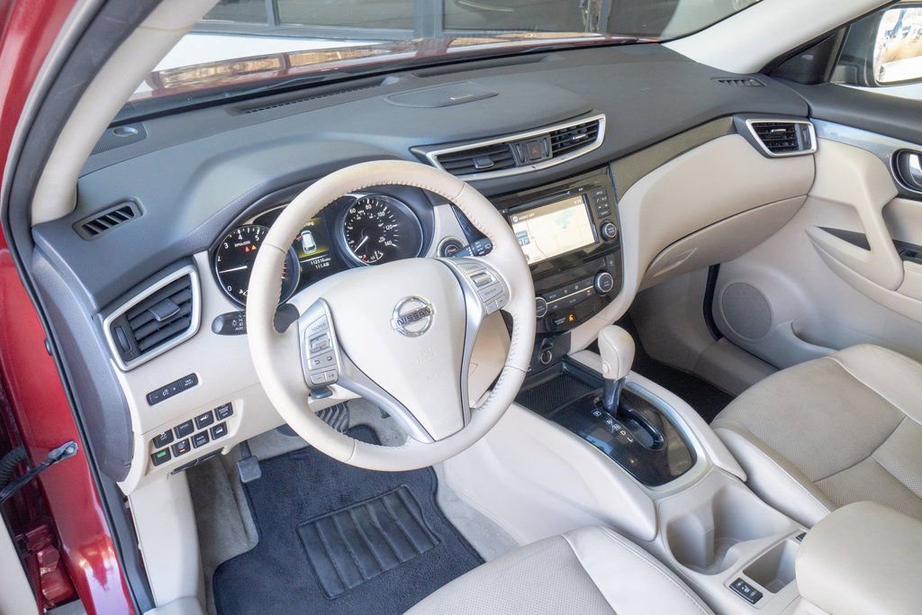 Used 2015 Nissan Rogue SL w/ SL Premium Package image 9