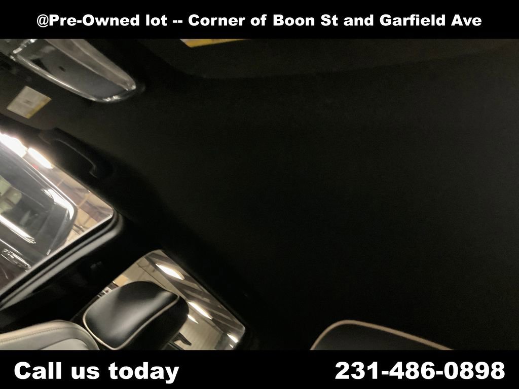 Used 2015 Jeep Grand Cherokee Laredo w/ Quick Order Package 23E AWD/4WD image 13