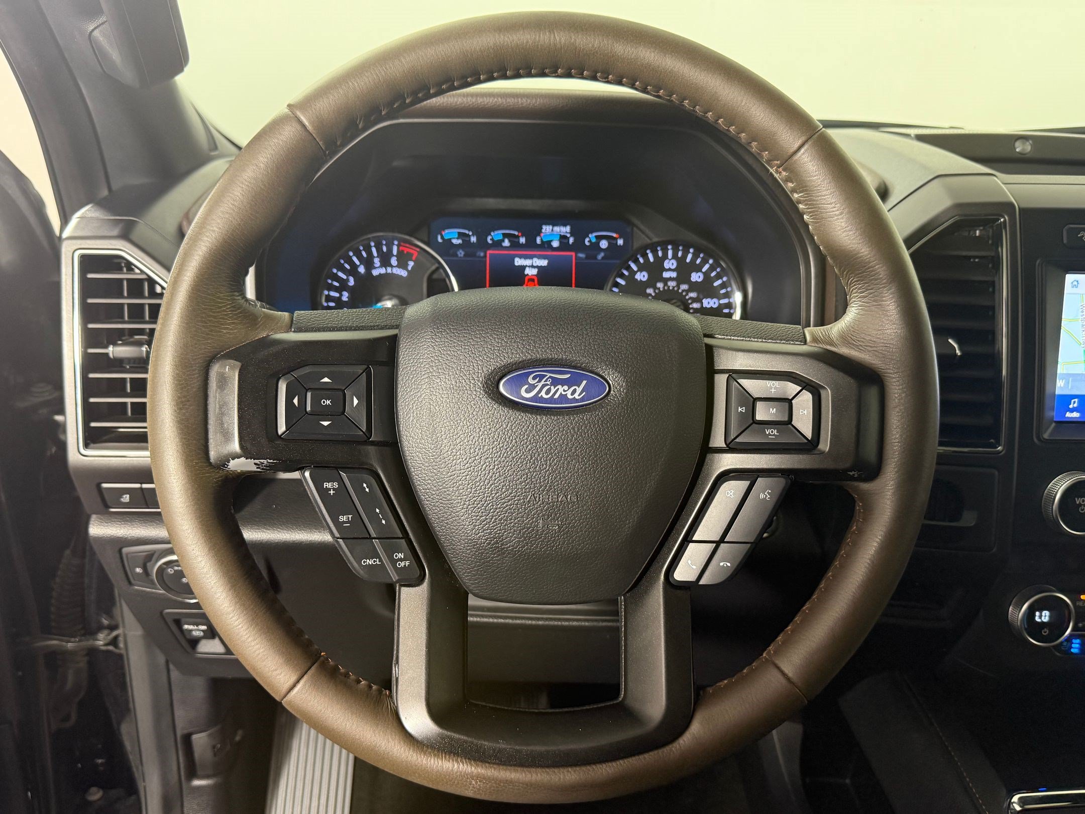 Used 2020 Ford Expedition King Ranch w/ Cargo Package AWD/4WD image 11