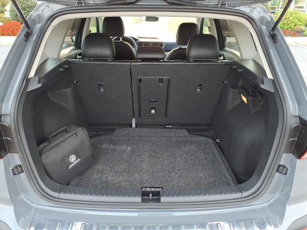 Certified 2023 Volkswagen Taos SE image 11