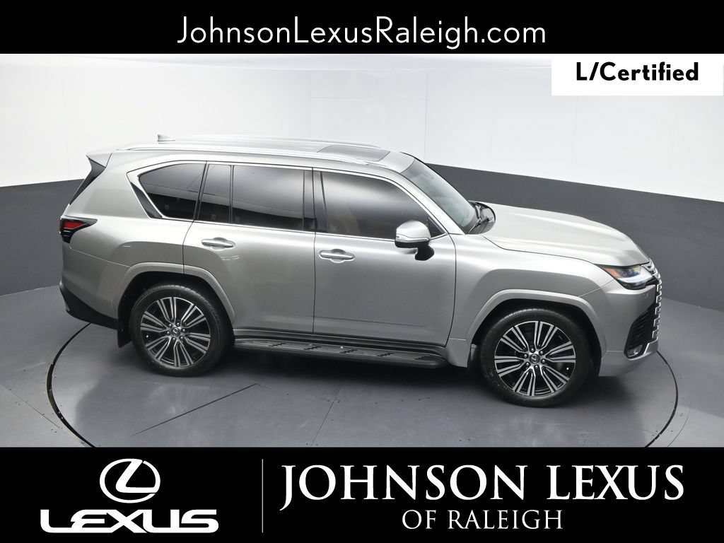 Certified 2024 Lexus LX 600 4WD w/ Luxury Package image 28