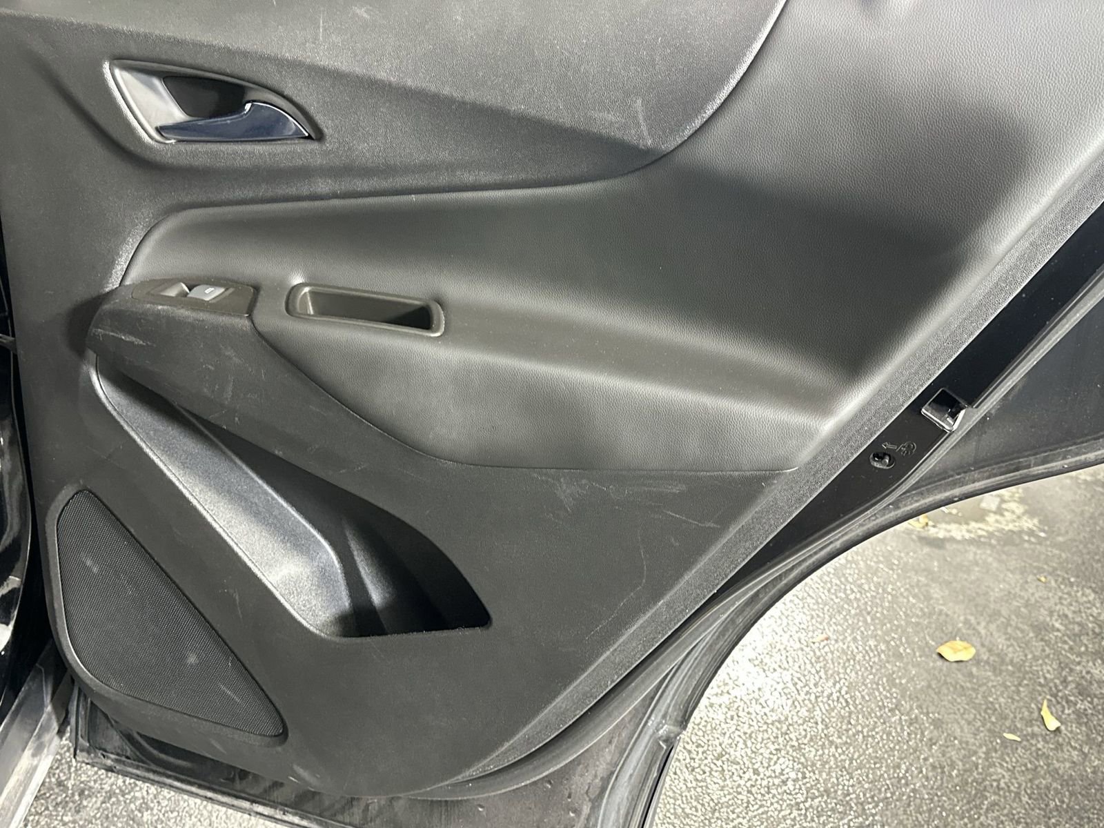 Used 2022 Chevrolet Equinox LT FWD image 31