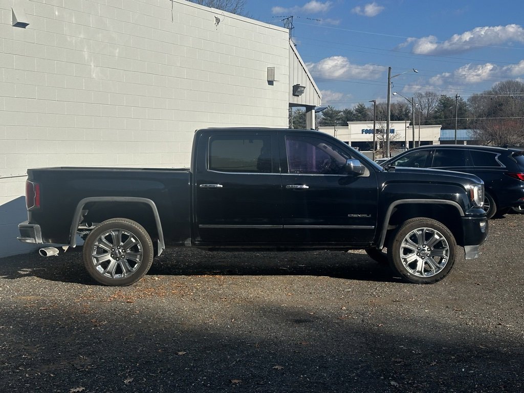 Used 2017 GMC Sierra 1500 Denali w/ Denali Ultimate Package image 6