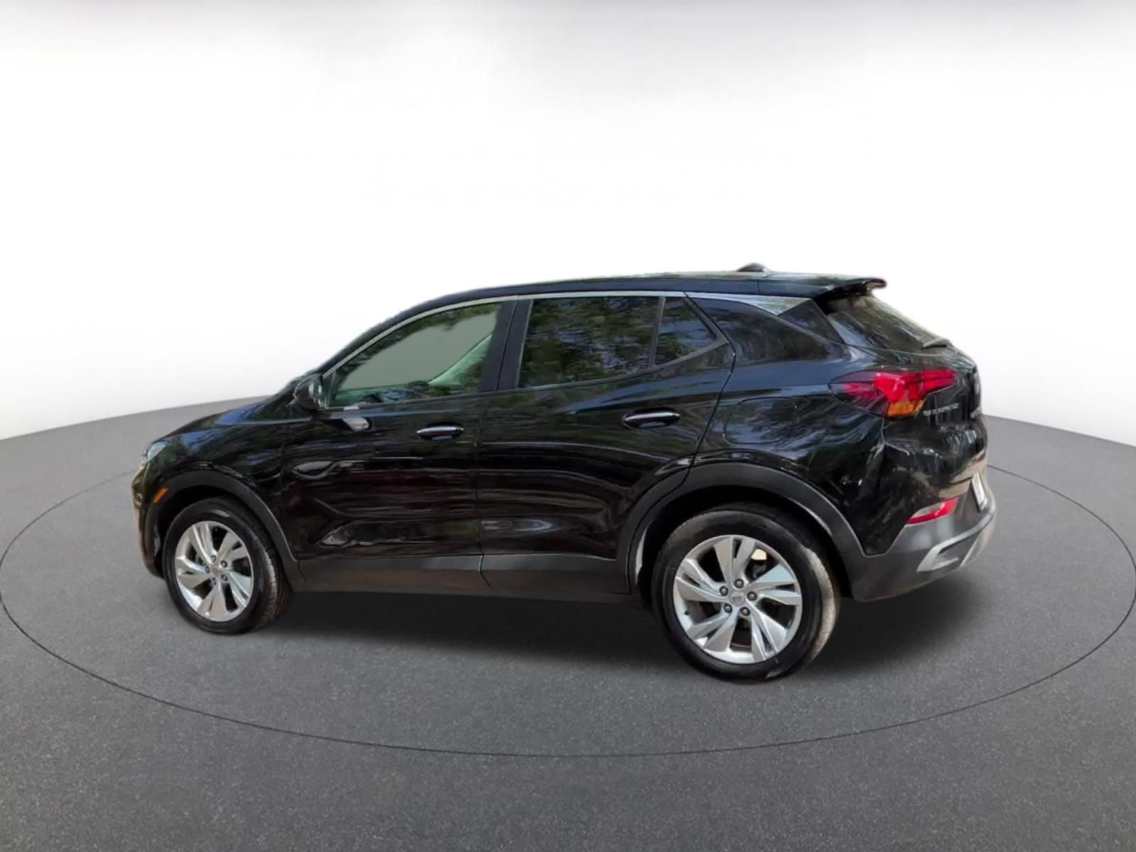 Used 2025 Buick Encore GX Preferred FWD image 10