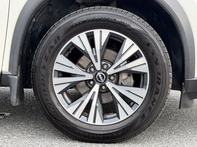 Used 2022 Nissan Rogue SV w/ SV Premium Package AWD/4WD image 17