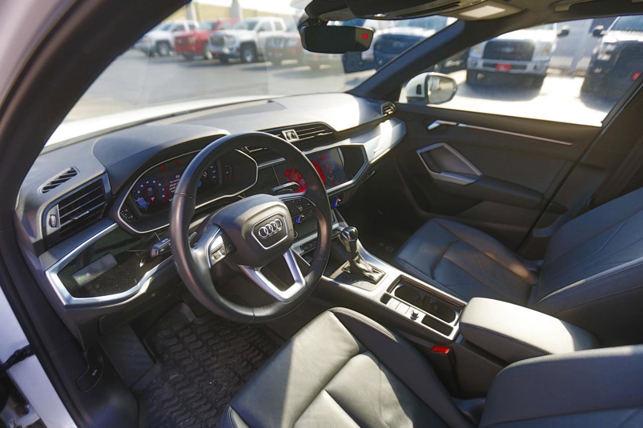 Used 2021 Audi Q3 2.0T Premium image 4