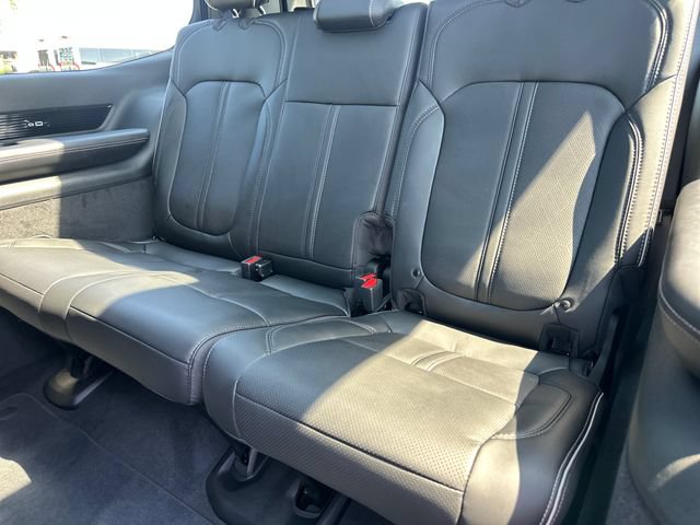 New 2024 Jeep Grand Wagoneer Series II Obsidian w/ Quick Order Packagew 28T AWD/4WD image 17