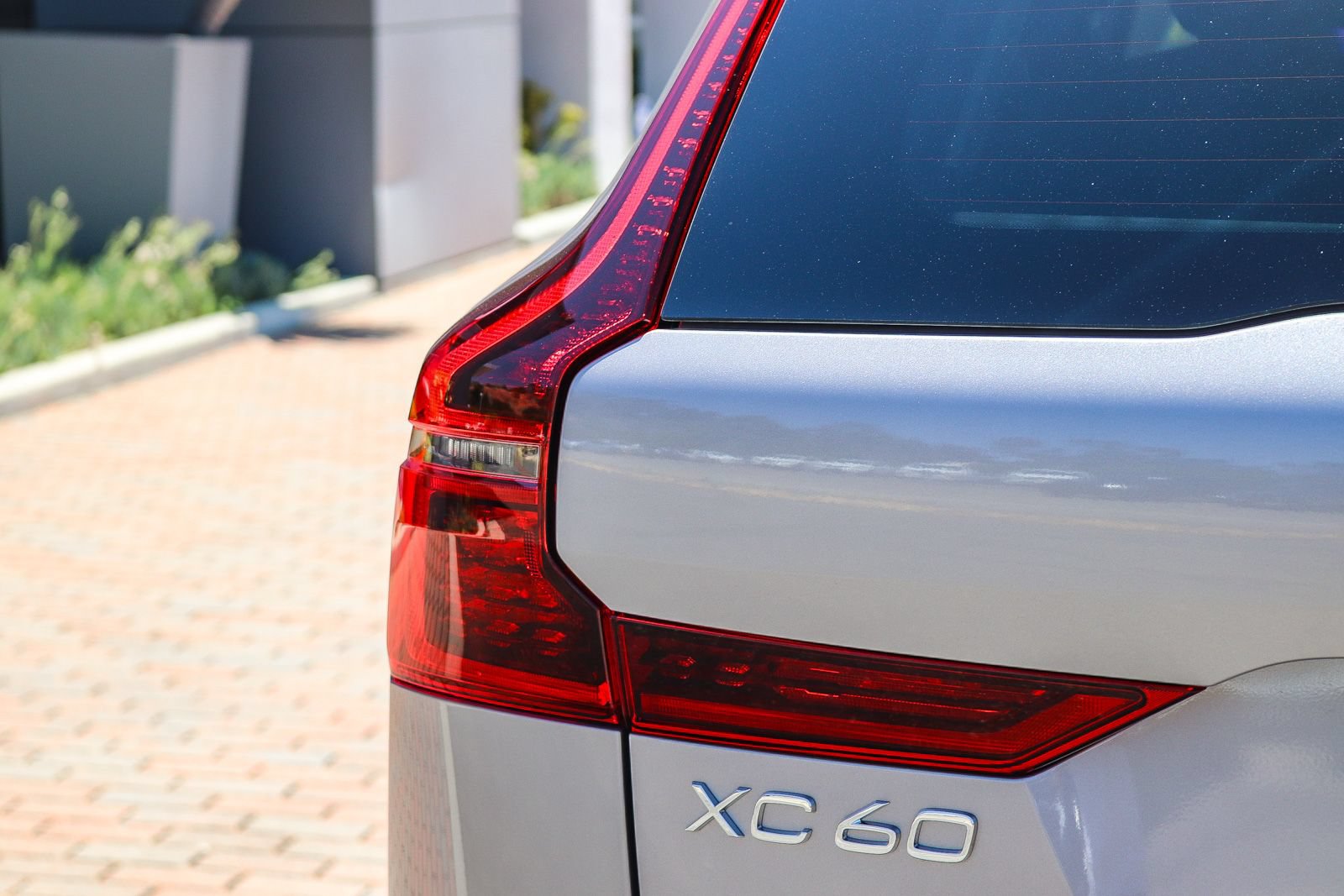 Certified 2026 Volvo XC60 B5 Plus w/ Climate Package PRO AWD/4WD image 9