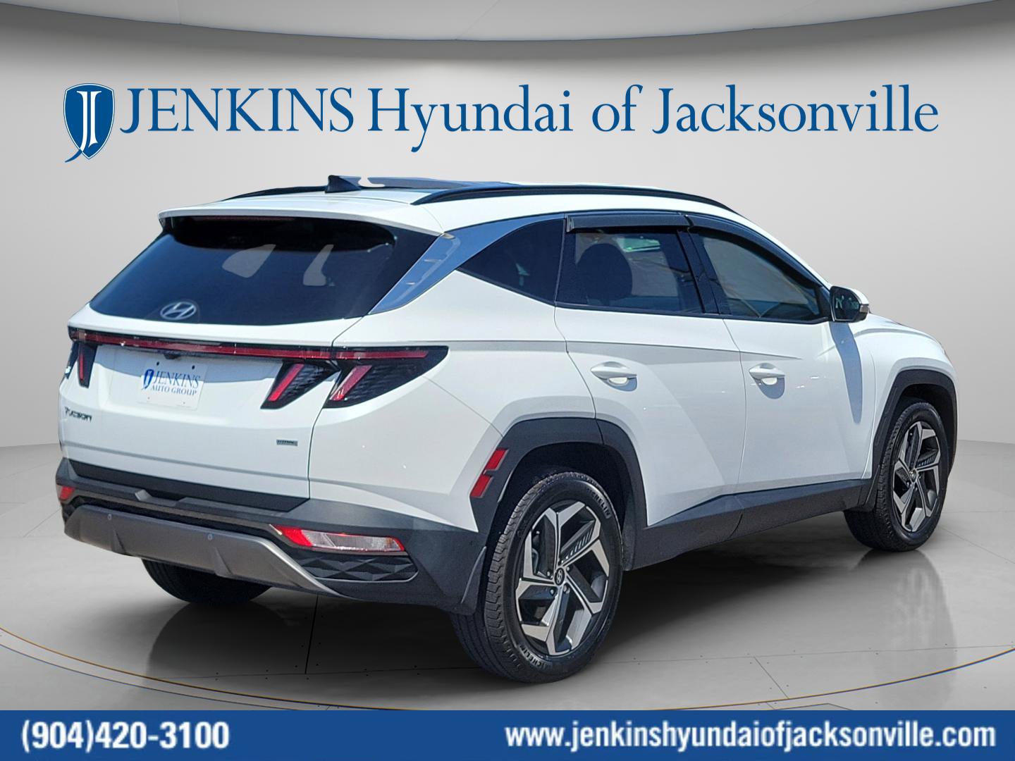 Certified 2023 Hyundai Tucson Limited AWD/4WD image 3