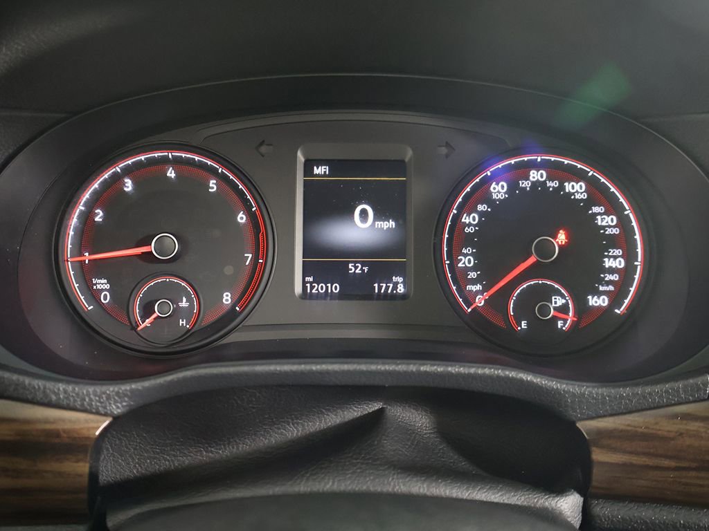 Used 2022 Volkswagen Passat 2.0T FWD image 44