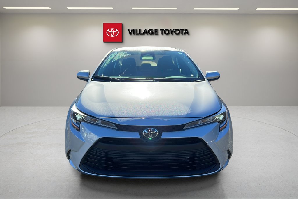 New 2027 Toyota Corolla LE FWD image 8
