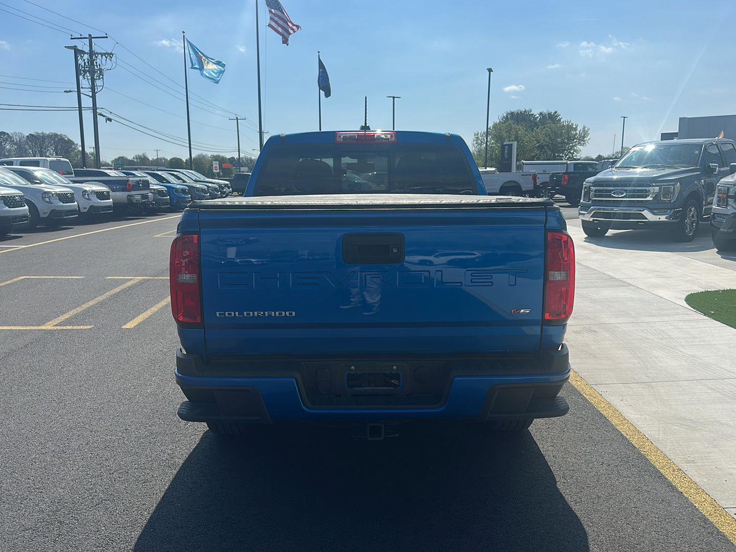 Used 2022 Chevrolet Colorado LT w/ LT Convenience Package image 5