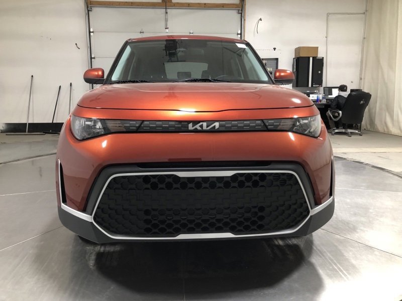 Certified 2024 Kia Soul LX w/ Option Group 015 image 2