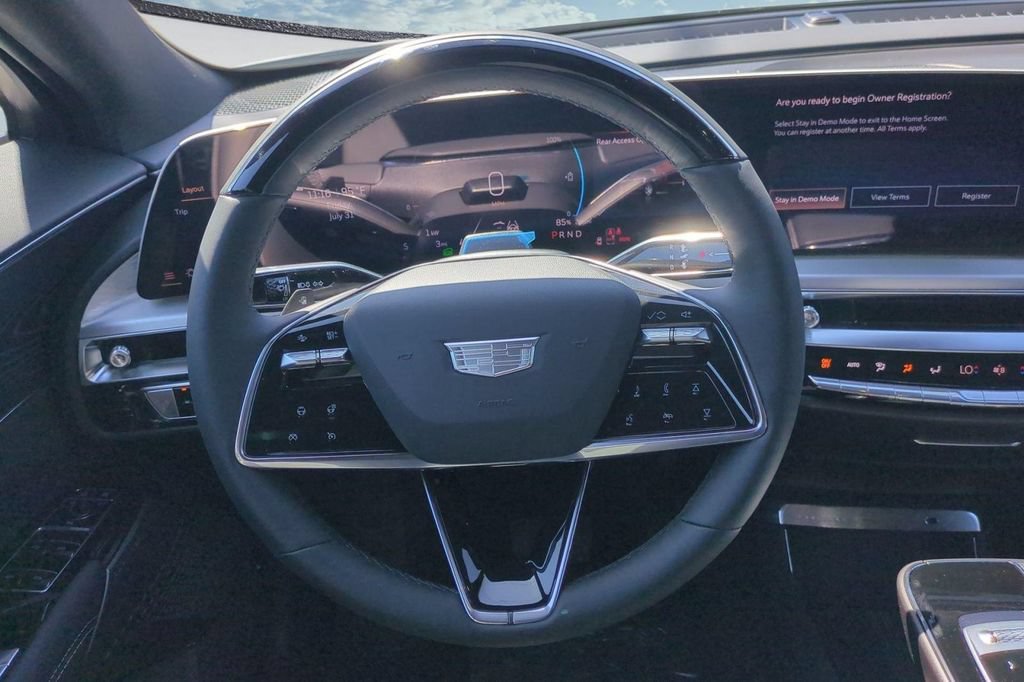 New 2026 Cadillac Lyriq Luxury AWD/4WD image 20