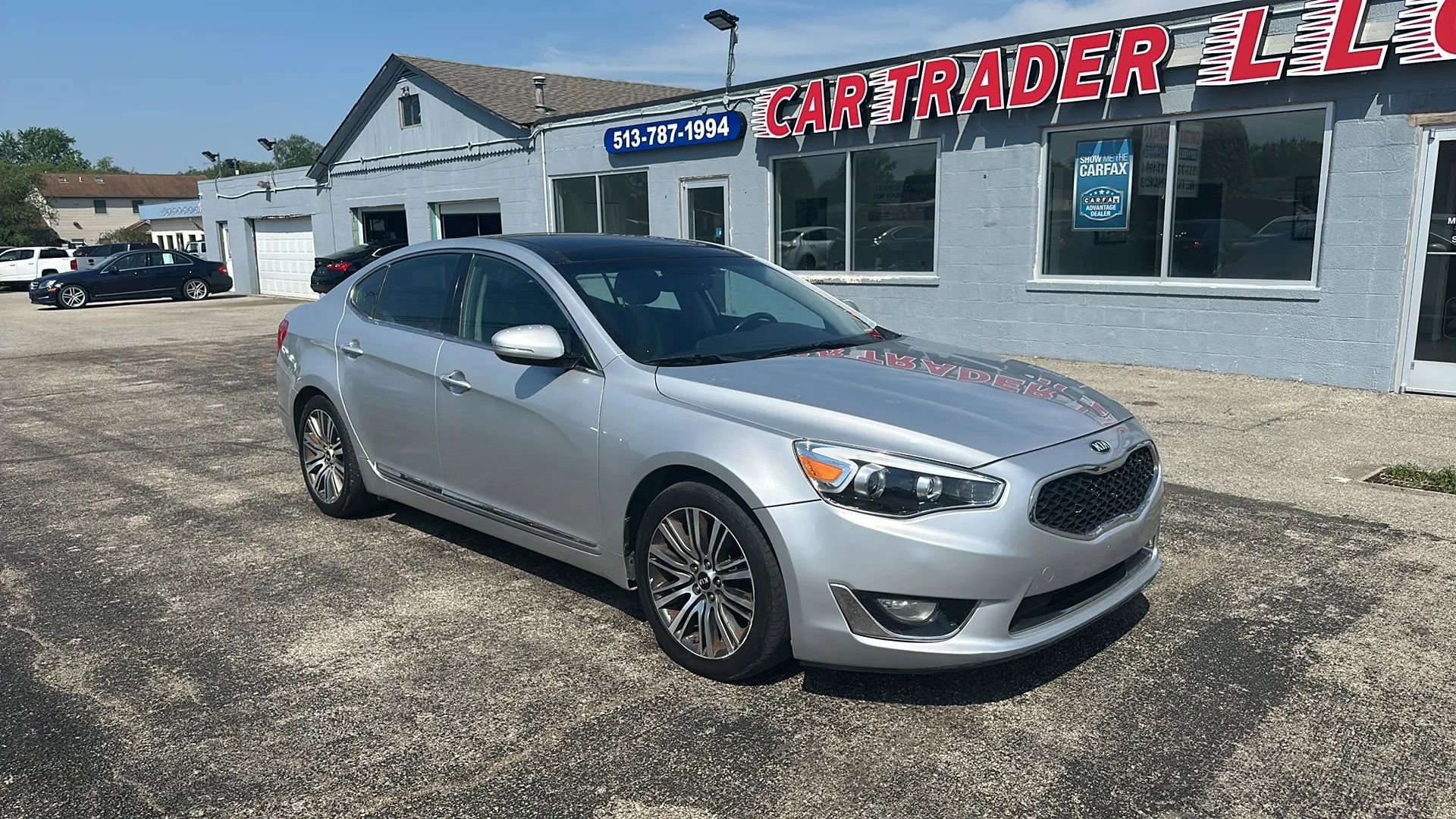 Used 2016 Kia Cadenza Premium image 7