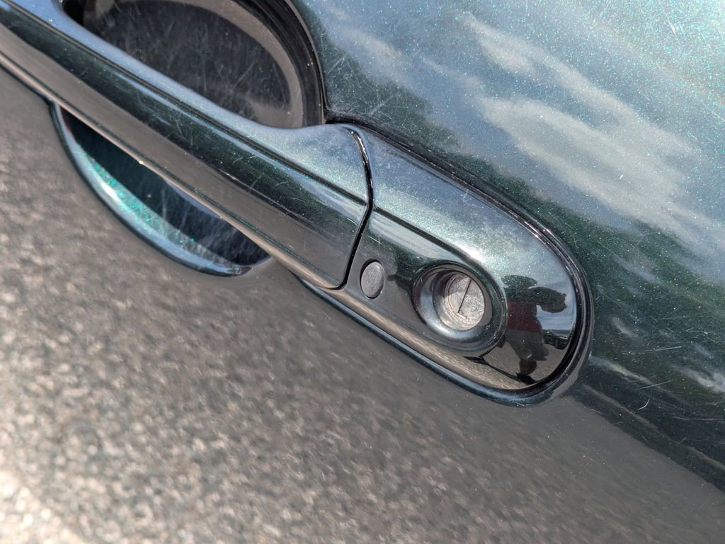 Used 2008 MAZDA MX-5 Miata Grand Touring w/ Premium Pkg RWD image 11