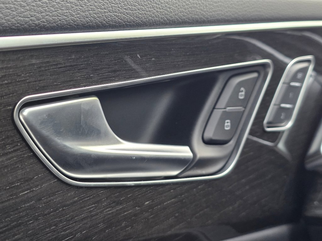 New 2026 Audi Q8 Premium Plus image 31