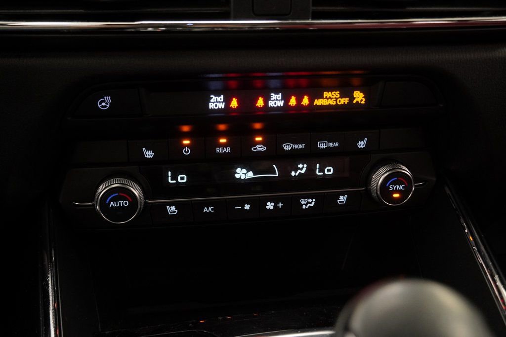 Used 2022 MAZDA CX-9 Carbon Edition image 34