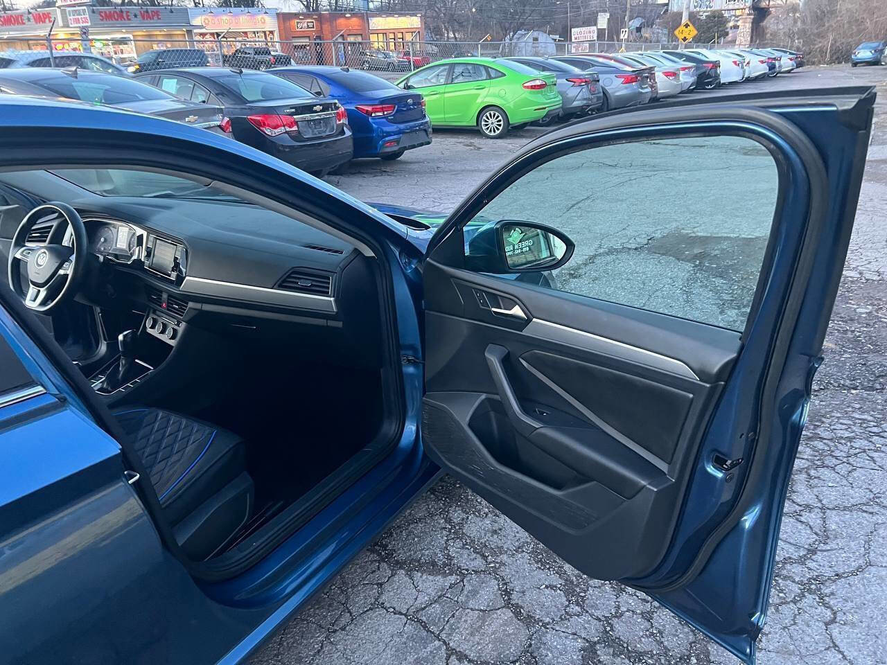 Used 2019 Volkswagen Jetta S w/ Driver Assistance Package image 17