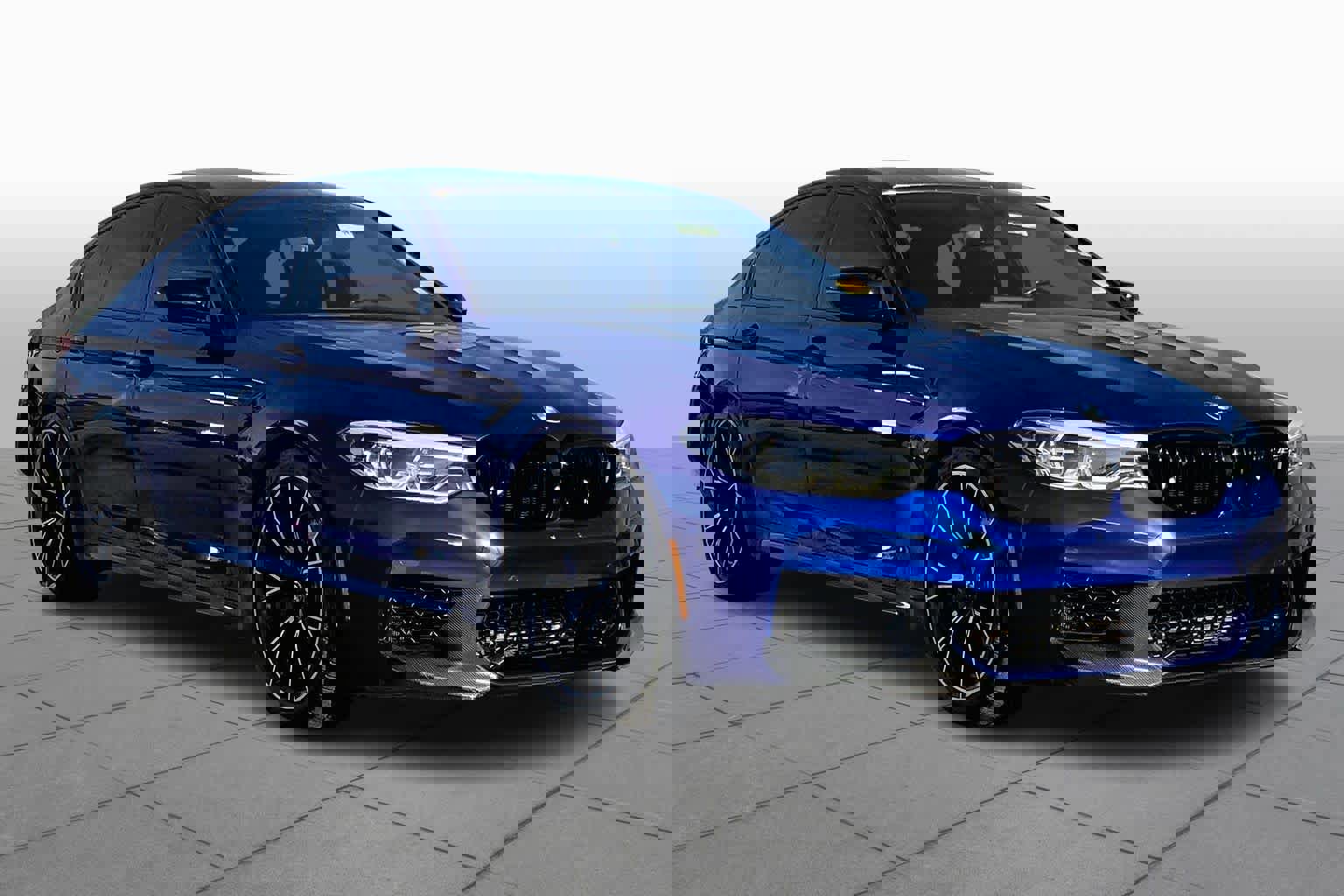 Used 2019 BMW M5 w/ Executive Package image 3