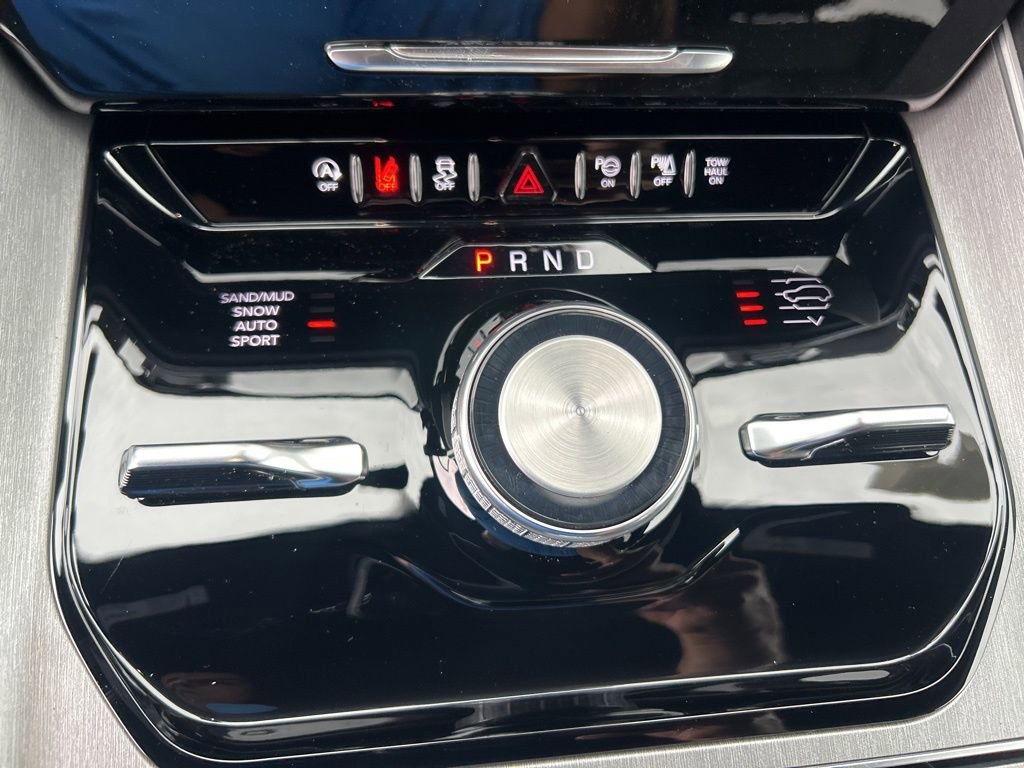 New 2025 Jeep Wagoneer Series II w/ Convenience Group I image 43