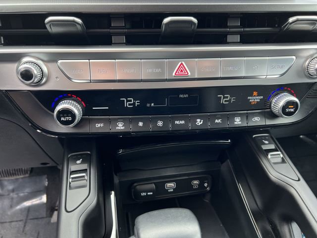 Used 2024 Kia Telluride S w/ S Sunroof Package image 17