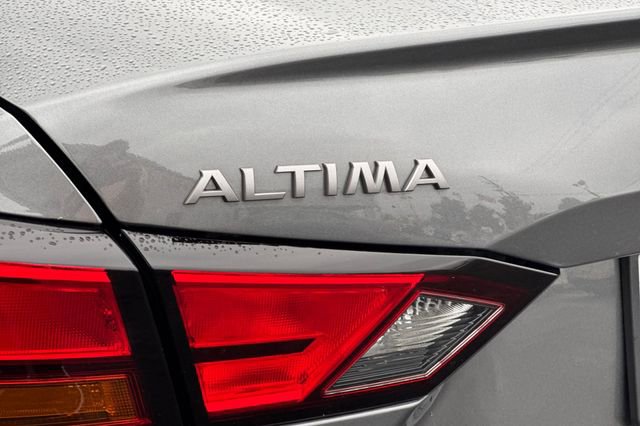 Used 2025 Nissan Altima 2.5 S image 30