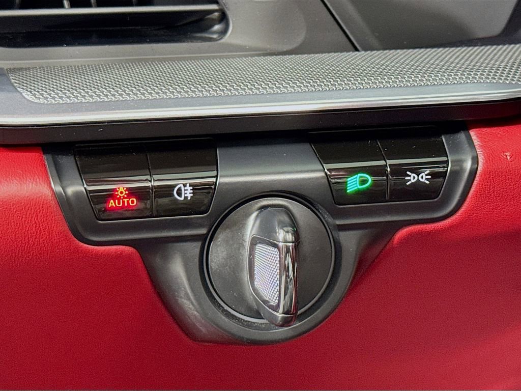 Used 2021 Porsche 911 Turbo S image 17