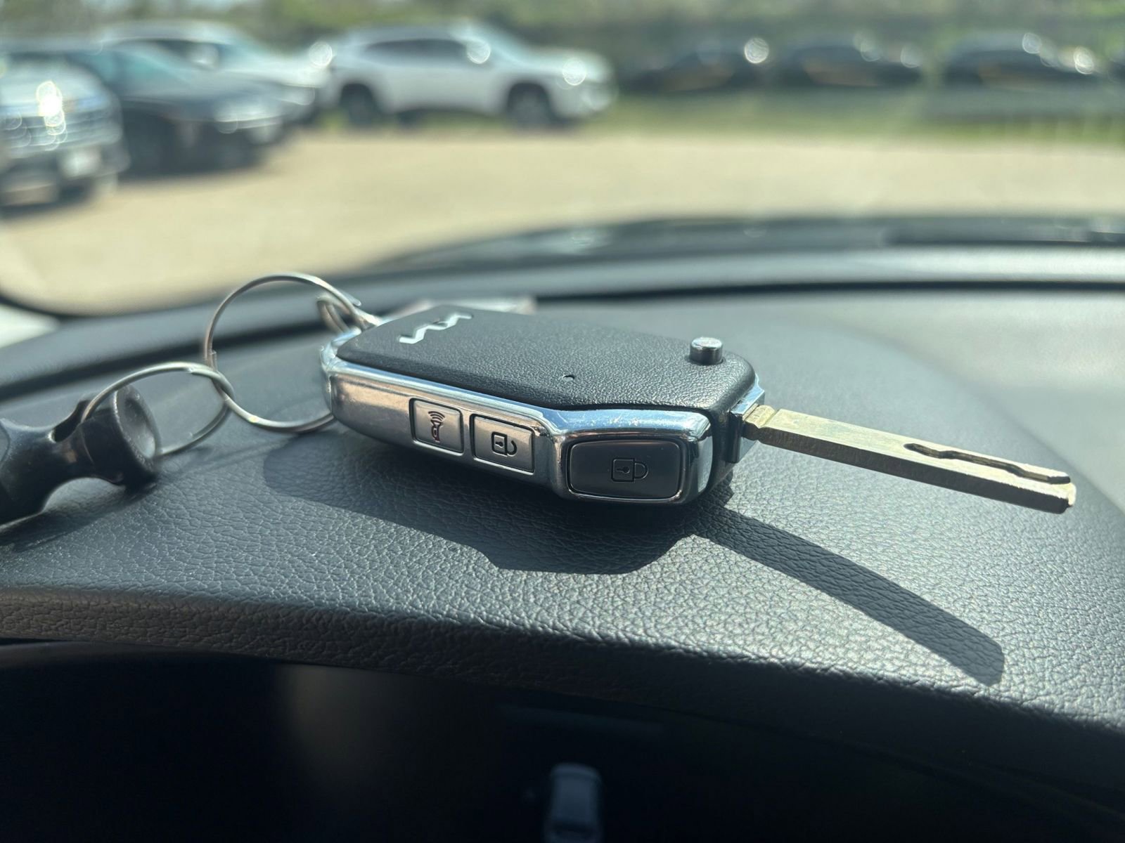 Used 2025 Kia Soul LX w/ LX Technology Package image 21