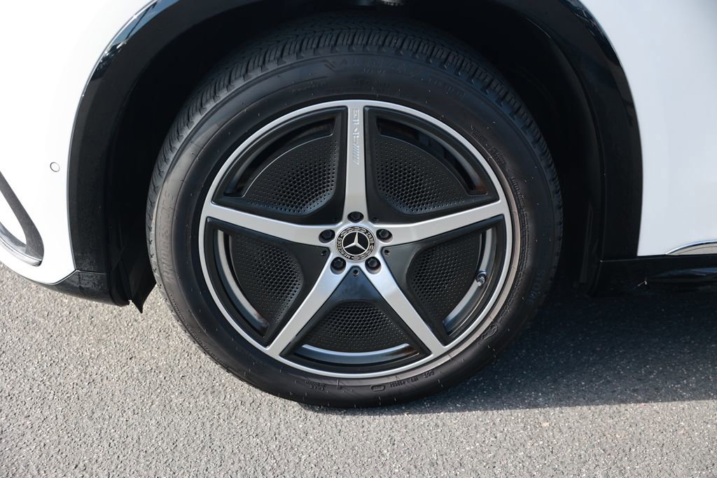 Used 2023 Mercedes-Benz EQS 580 4MATIC SUV image 12