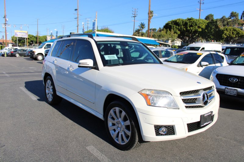 Used 2011 Mercedes-Benz GLK 350 2WD image 1