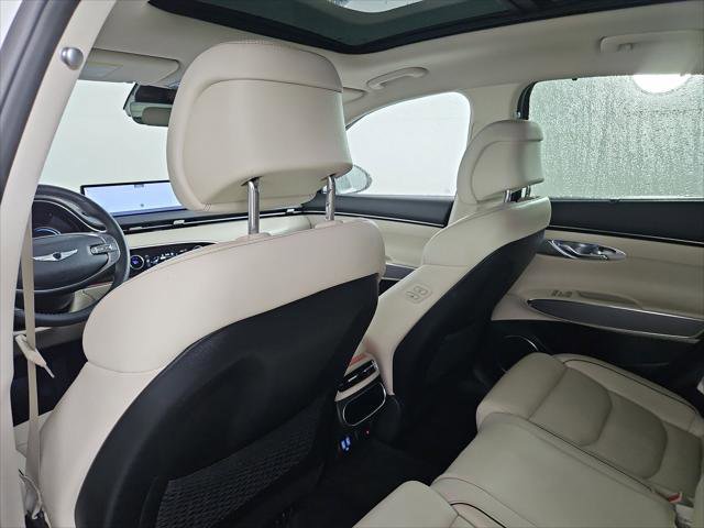 Used 2023 Genesis GV70 2.5T w/ Advanced Package AWD/4WD image 43
