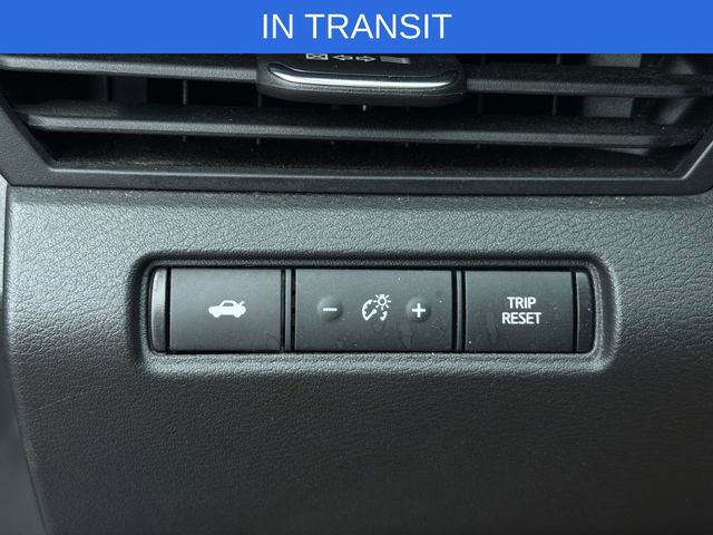 Used 2024 Nissan Altima 2.5 SV FWD image 33