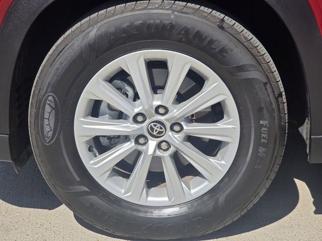 Used 2024 Toyota Grand Highlander XLE FWD image 8