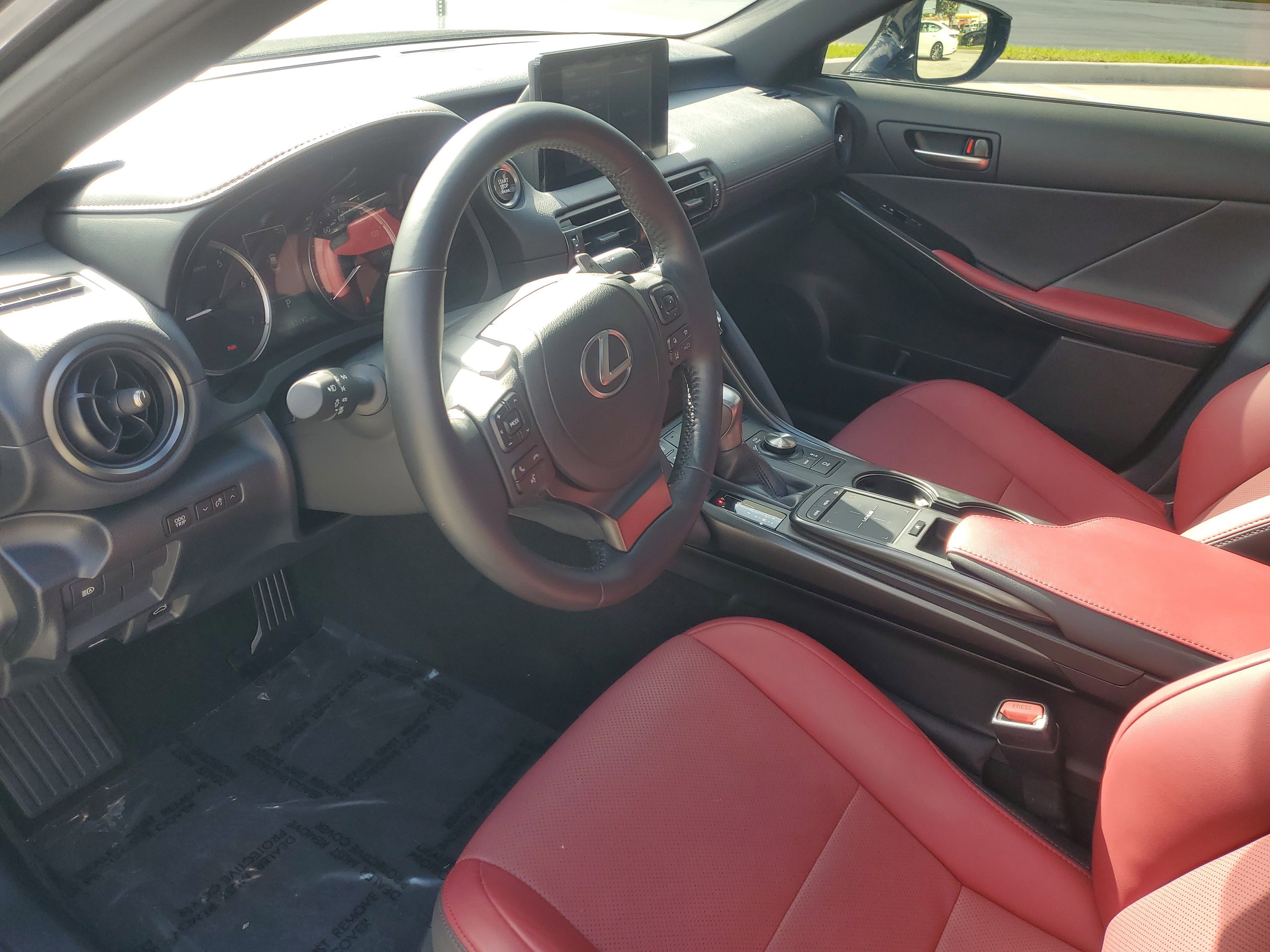 Used 2025 Lexus IS 300 w/ Comfort Package RWD image 19