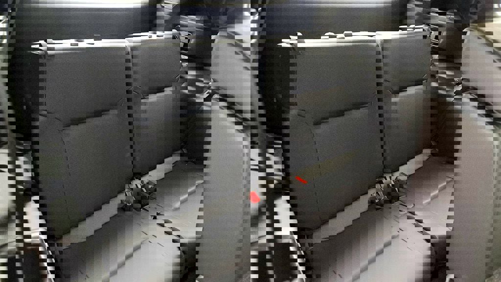 Used 2024 Mitsubishi Outlander SEL image 24