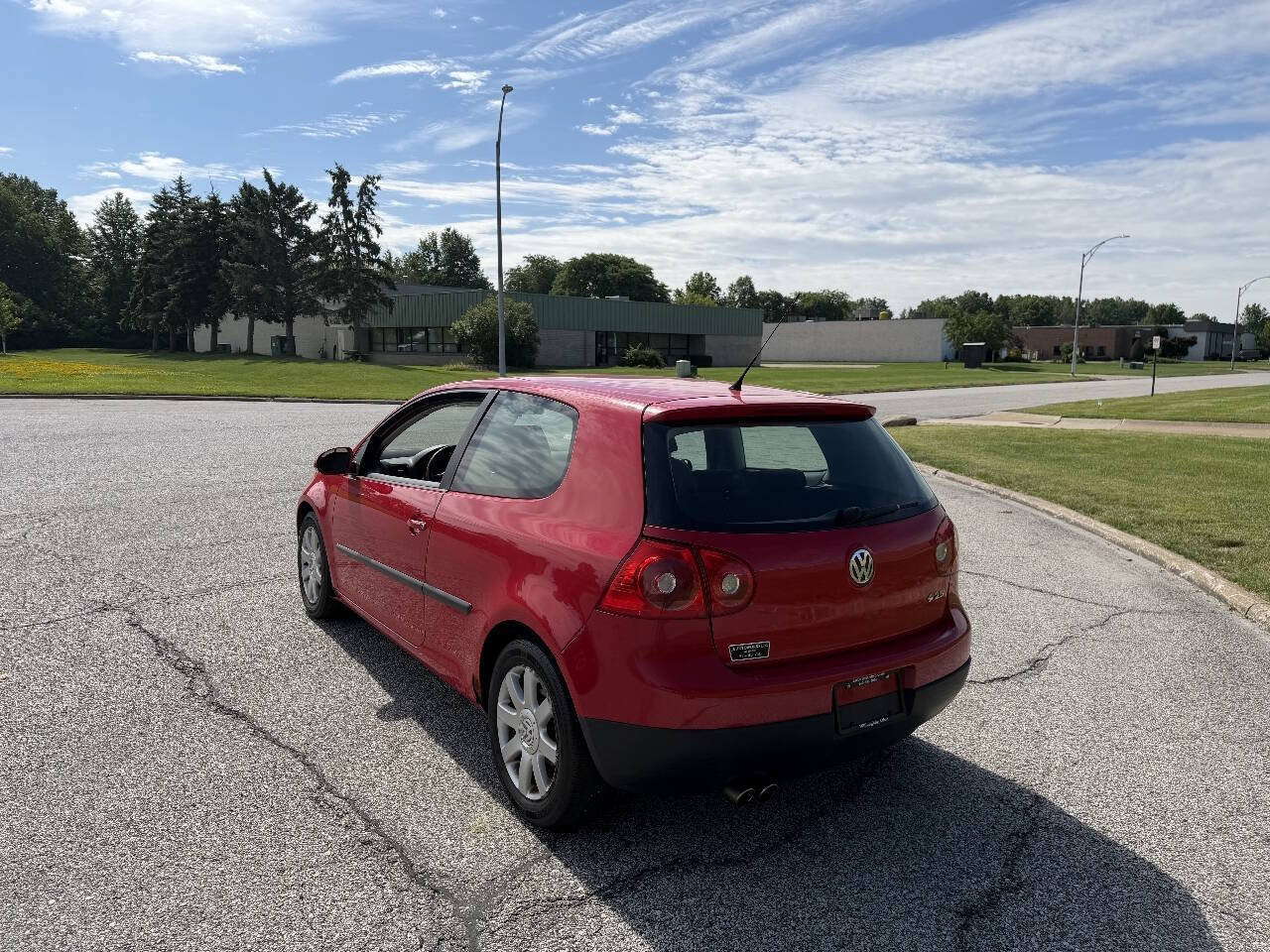 Used 2008 Volkswagen Rabbit S FWD image 3
