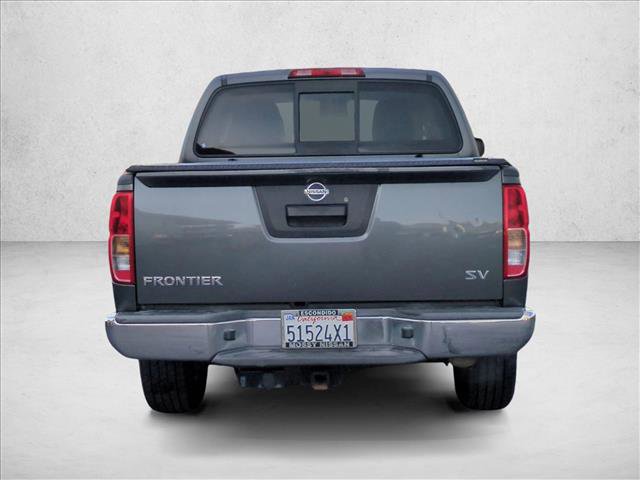 Used 2016 Nissan Frontier SV image 6