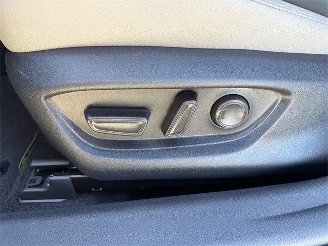 New 2026 Toyota Camry SE image 23