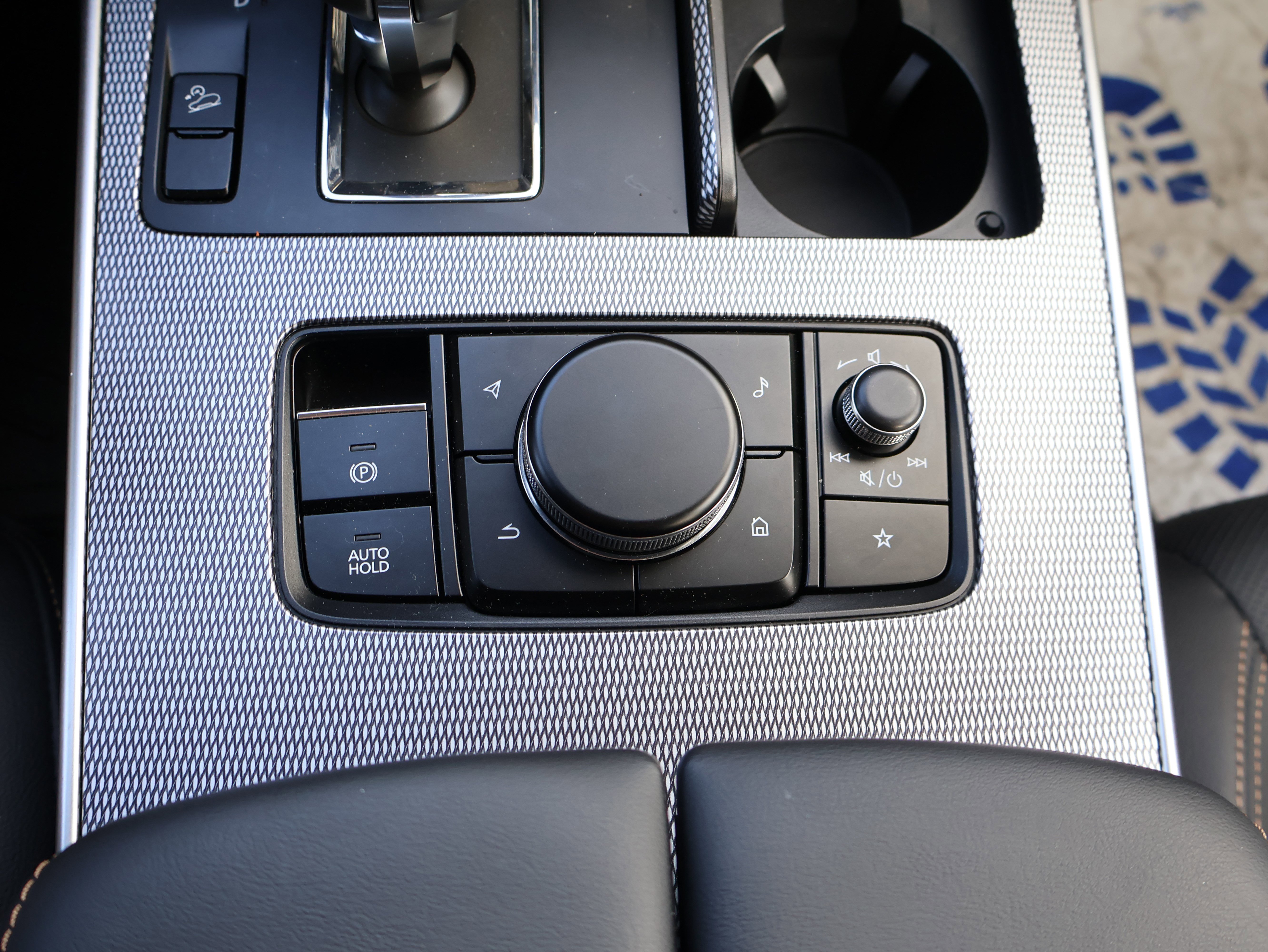 Certified 2025 MAZDA CX-70 Plug-In Hybrid w/ Premium Pkg image 33