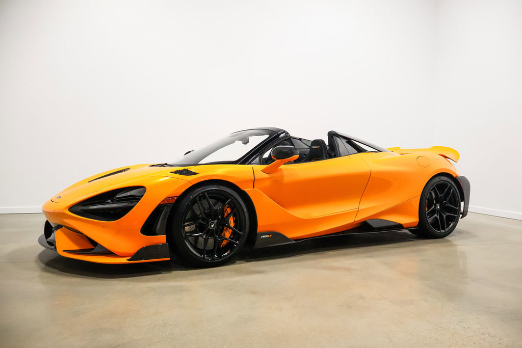 Used 2022 McLaren 765LT RWD image 12