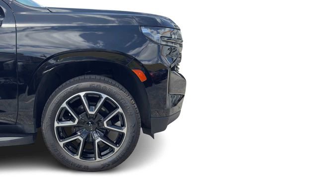 Used 2021 Chevrolet Suburban RST w/ Luxury Package RWD image 8