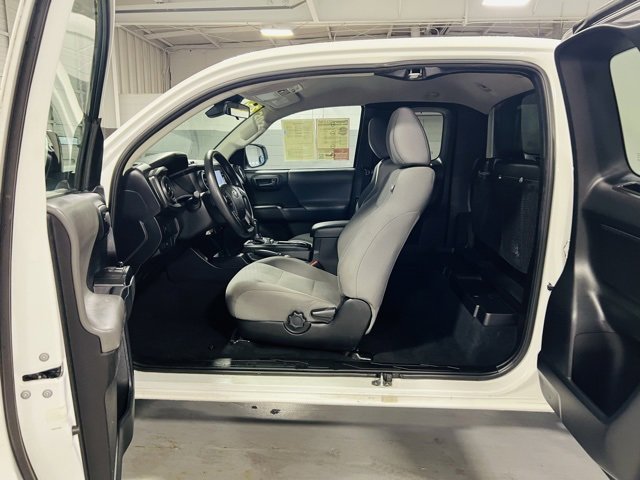 Used 2021 Toyota Tacoma SR image 21