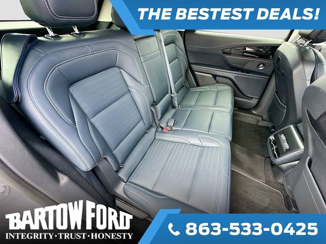 Used 2025 Lincoln Nautilus Reserve image 29