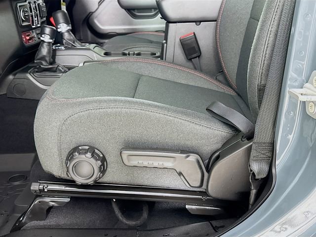 New 2025 Jeep Wrangler Unlimited Rubicon w/ Technology Group image 22