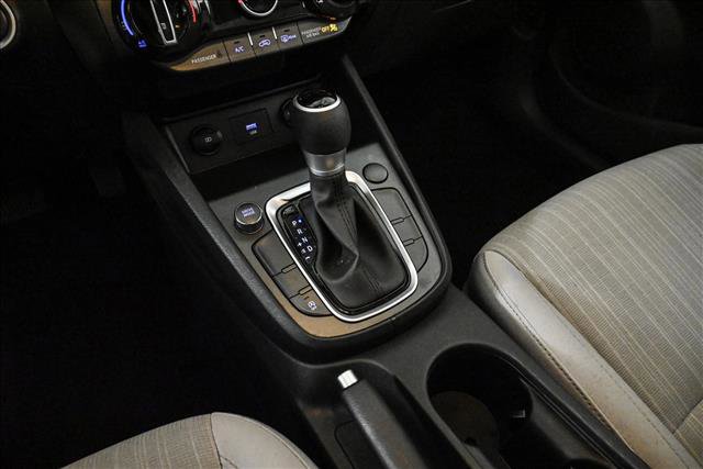 Used 2023 Hyundai Kona SEL image 12