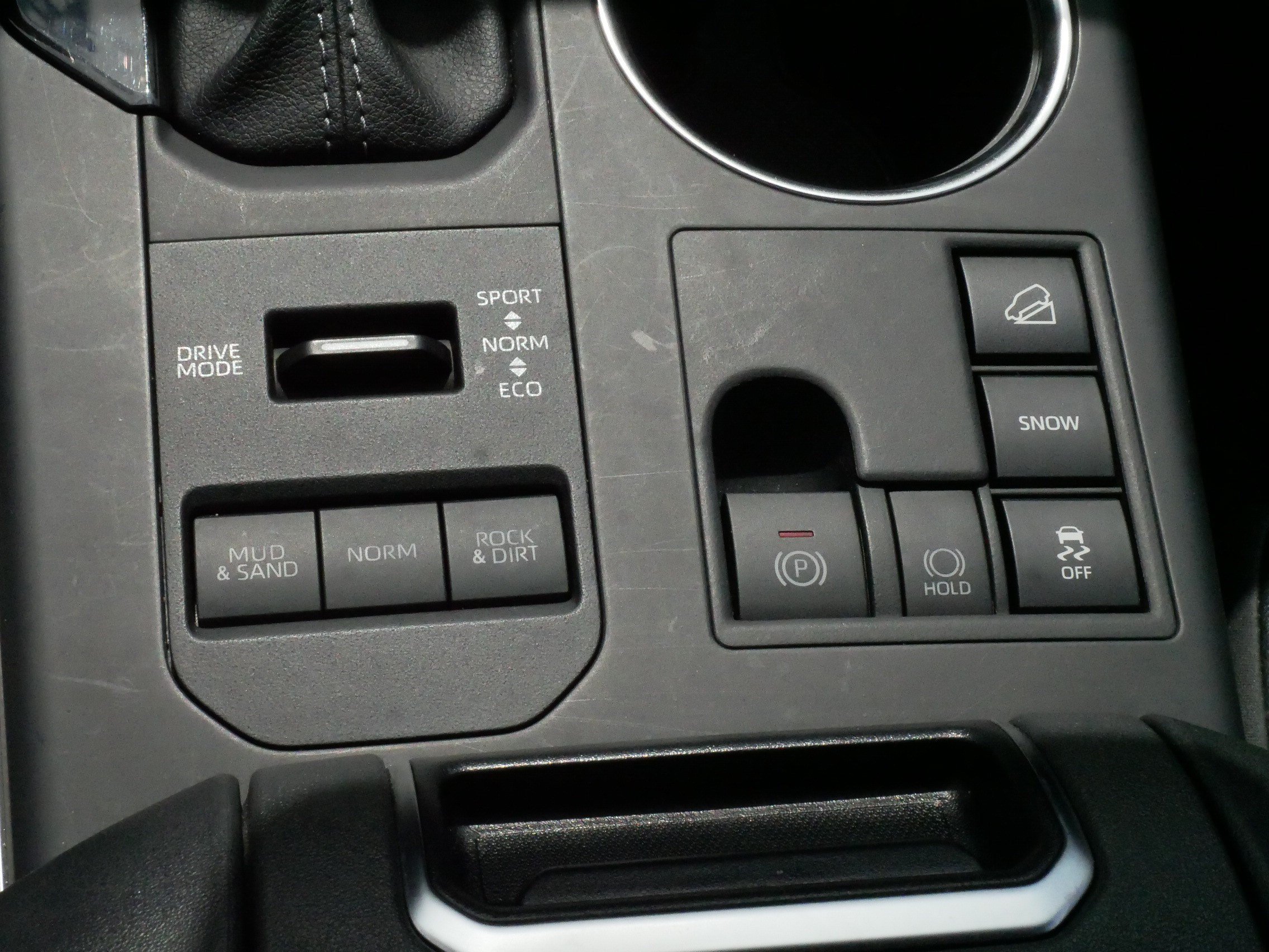 Certified 2025 Toyota Highlander XLE AWD/4WD image 25