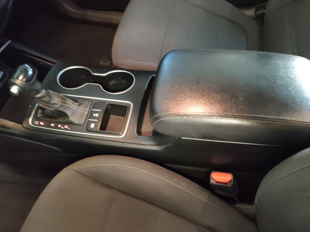 Used 2017 Kia Sorento LX image 26