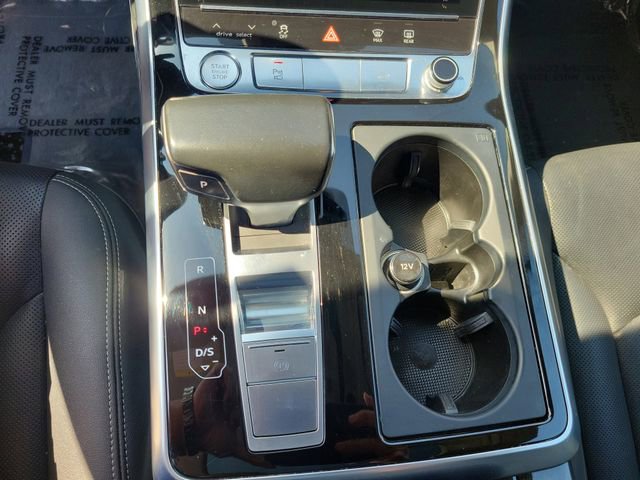 Used 2019 Audi Q8 Prestige w/ Year 1 Package AWD/4WD image 20